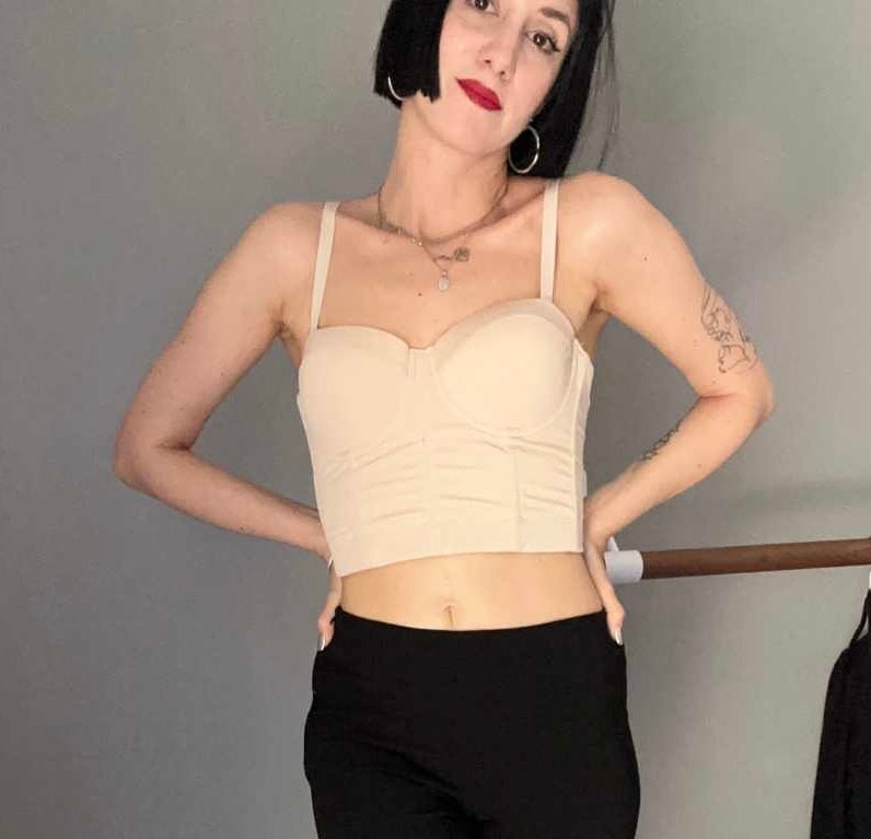 Corpetto nude
