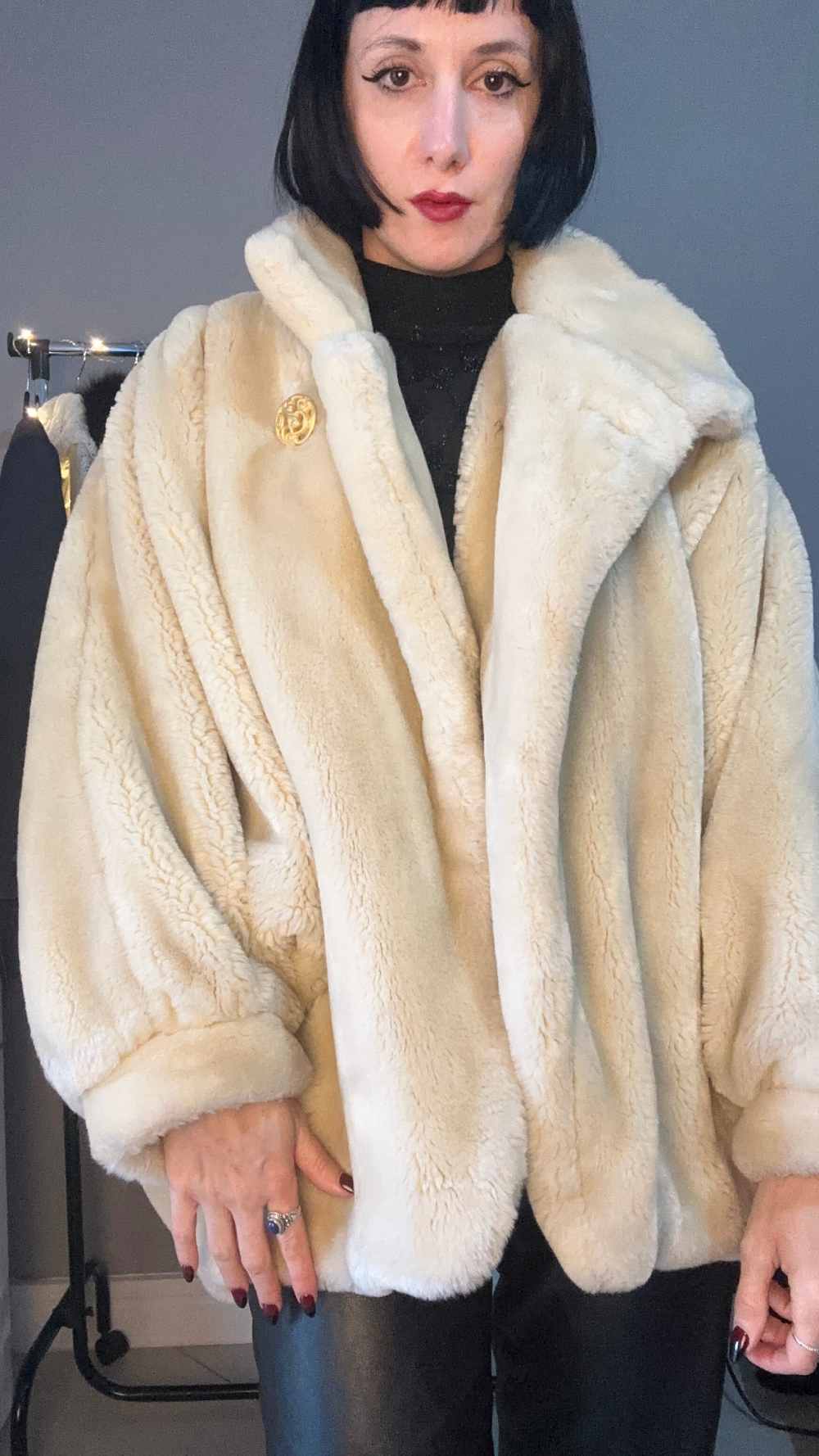 Pelliccia sintetica bianca