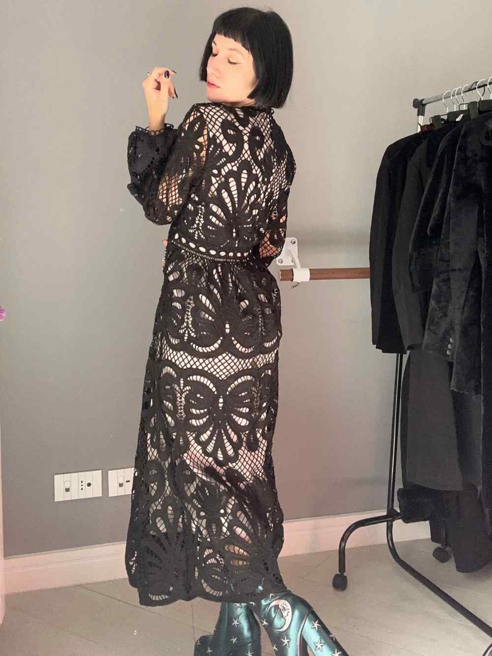 Abito lungo in pizzo