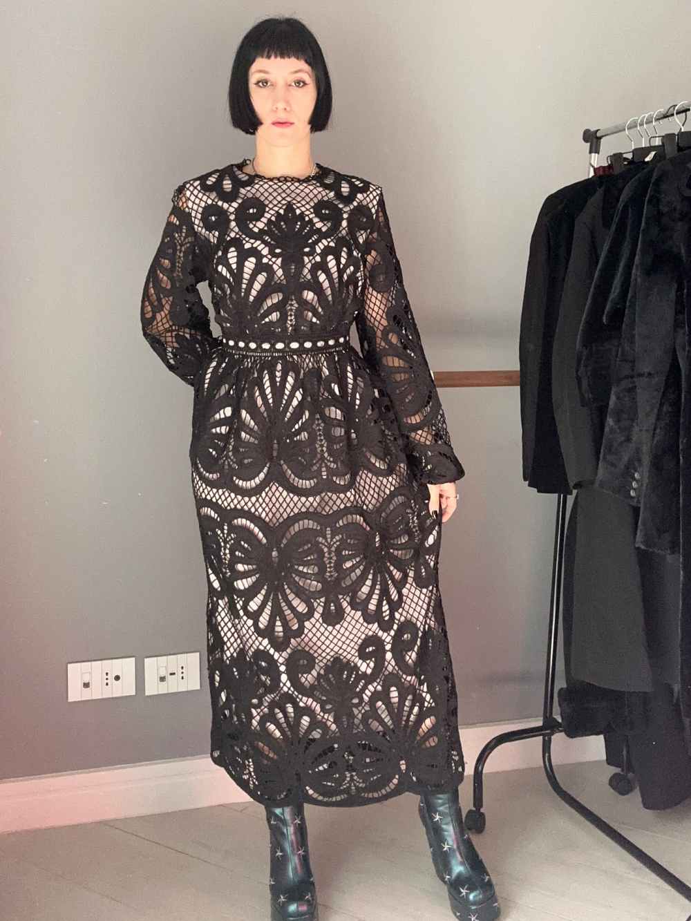 Abito lungo in pizzo