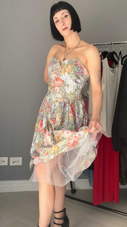 Abito a fiori anni '80