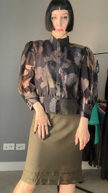 Camicia dark flowers