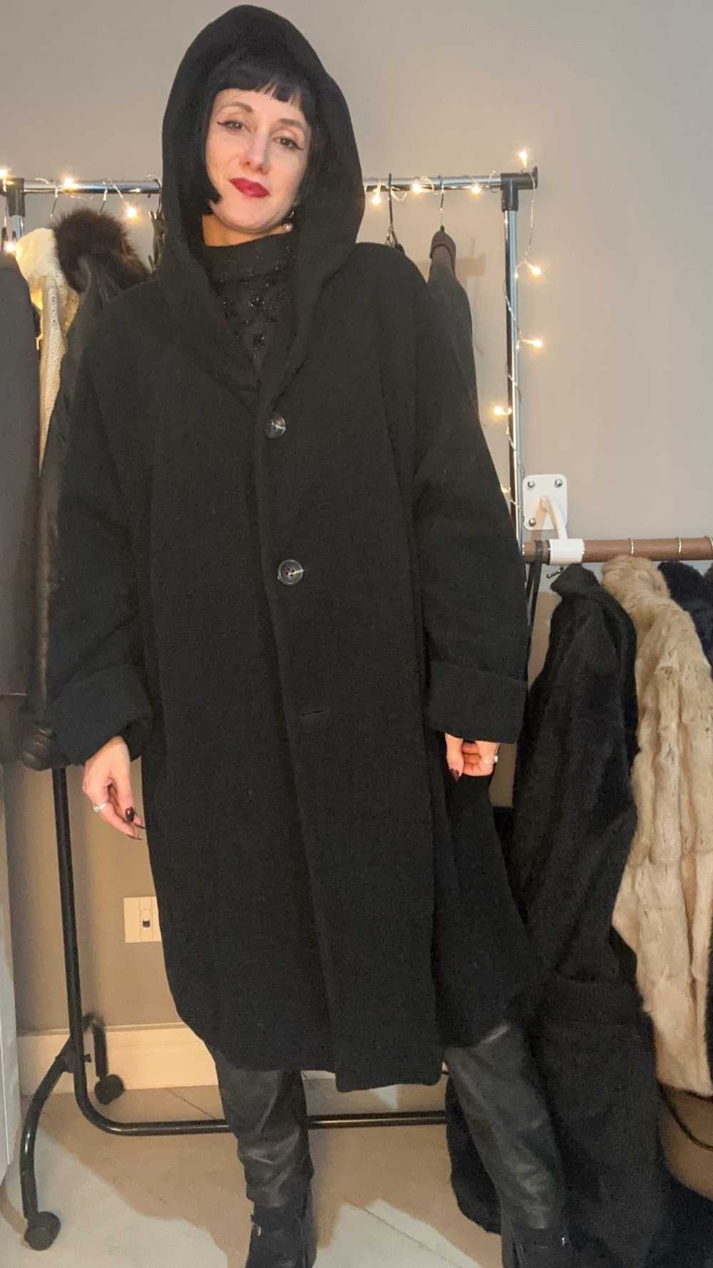 Cappotto cashmere con cappuccio