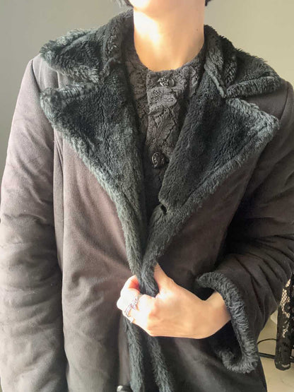 Cappotto con pelliccia sintetica