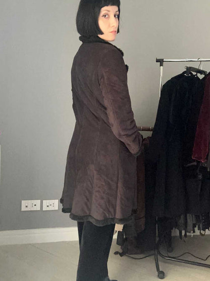 Cappotto con pelliccia sintetica