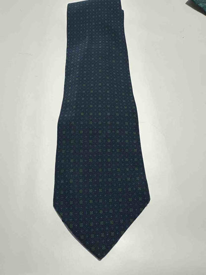 Cravatta blu in seta