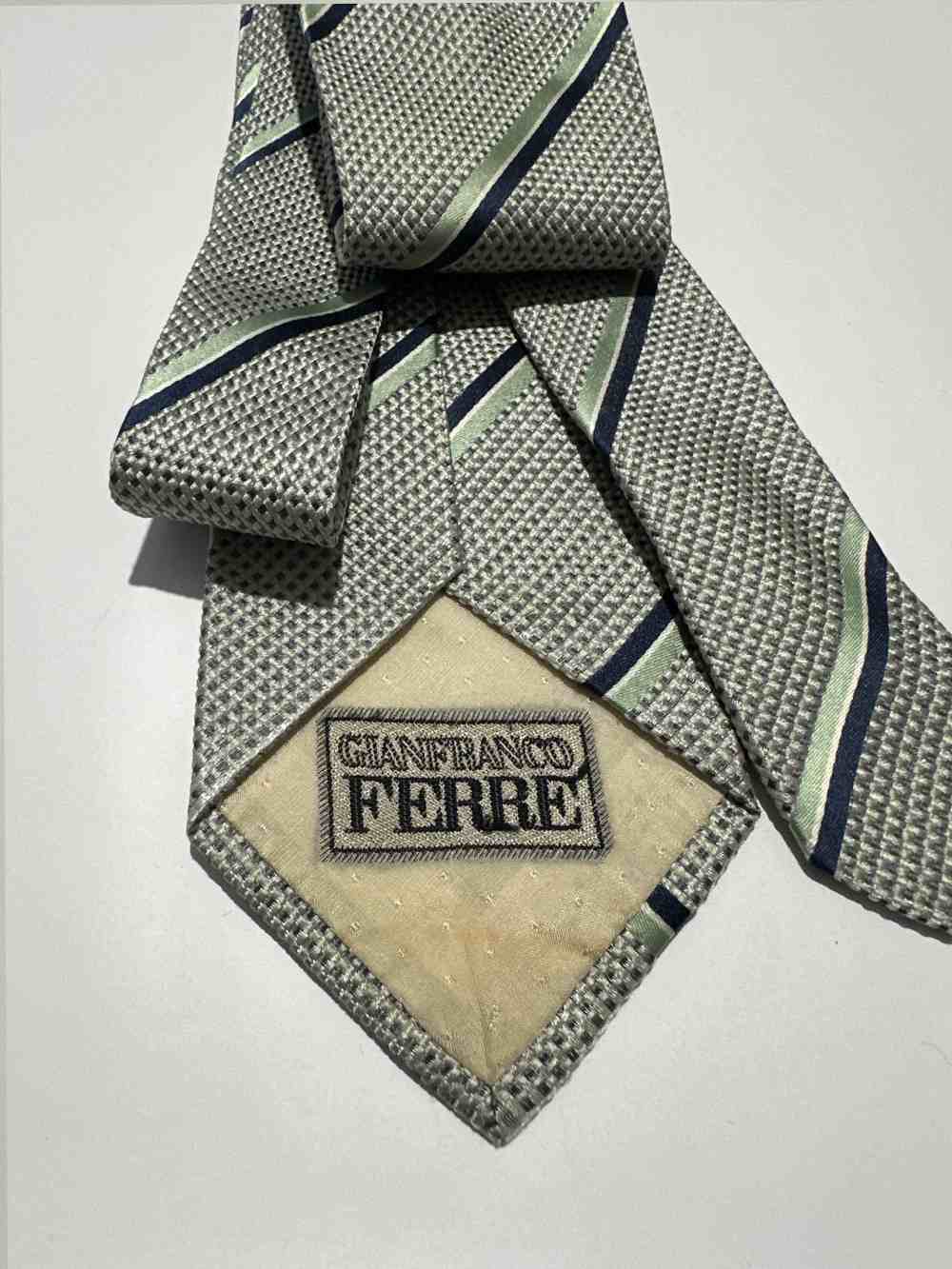 Cravatta in seta Ferrè