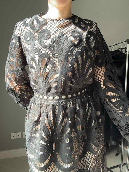 Abito lungo in pizzo