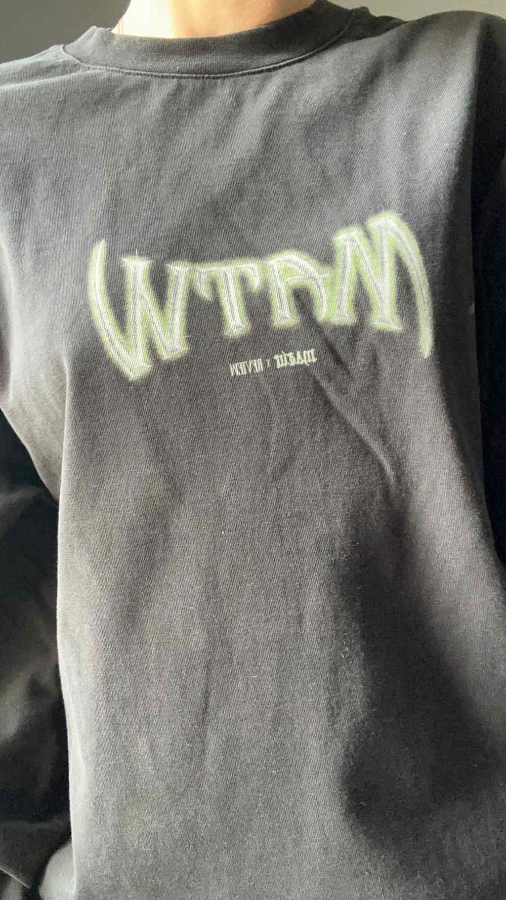 Maglia manica lunga Goth