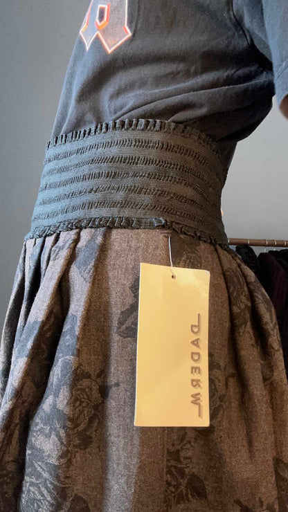 Gonna marrone anni '80