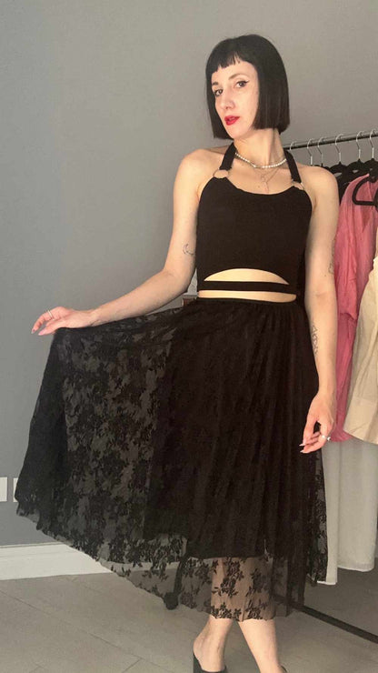 Gonna black lace
