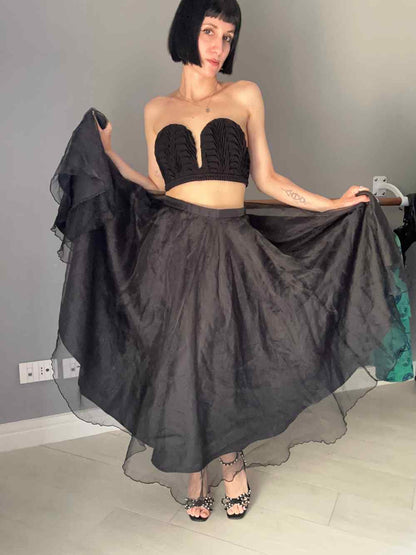 Gonna nera in organza