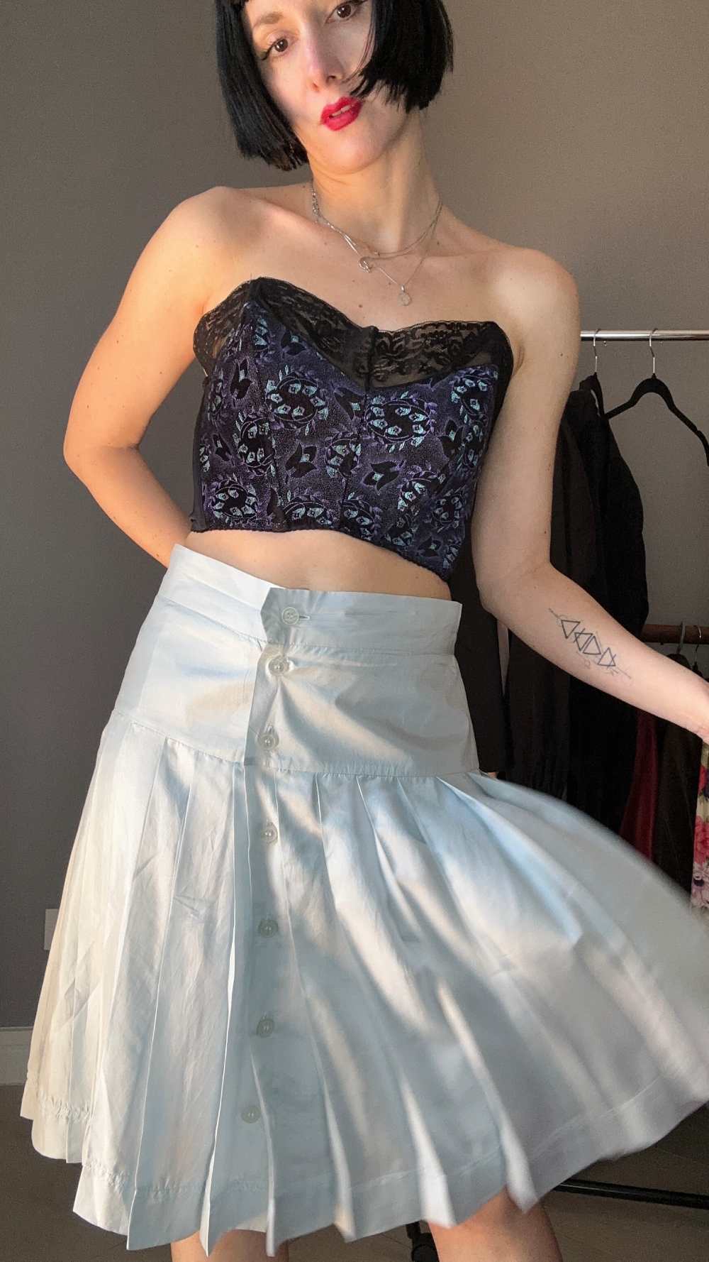 Gonna celeste in pura seta