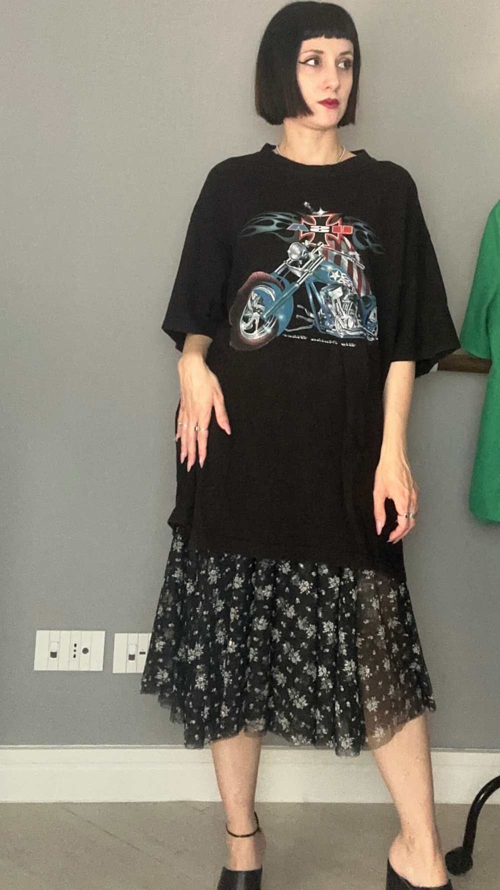 Floral tulle black skirt