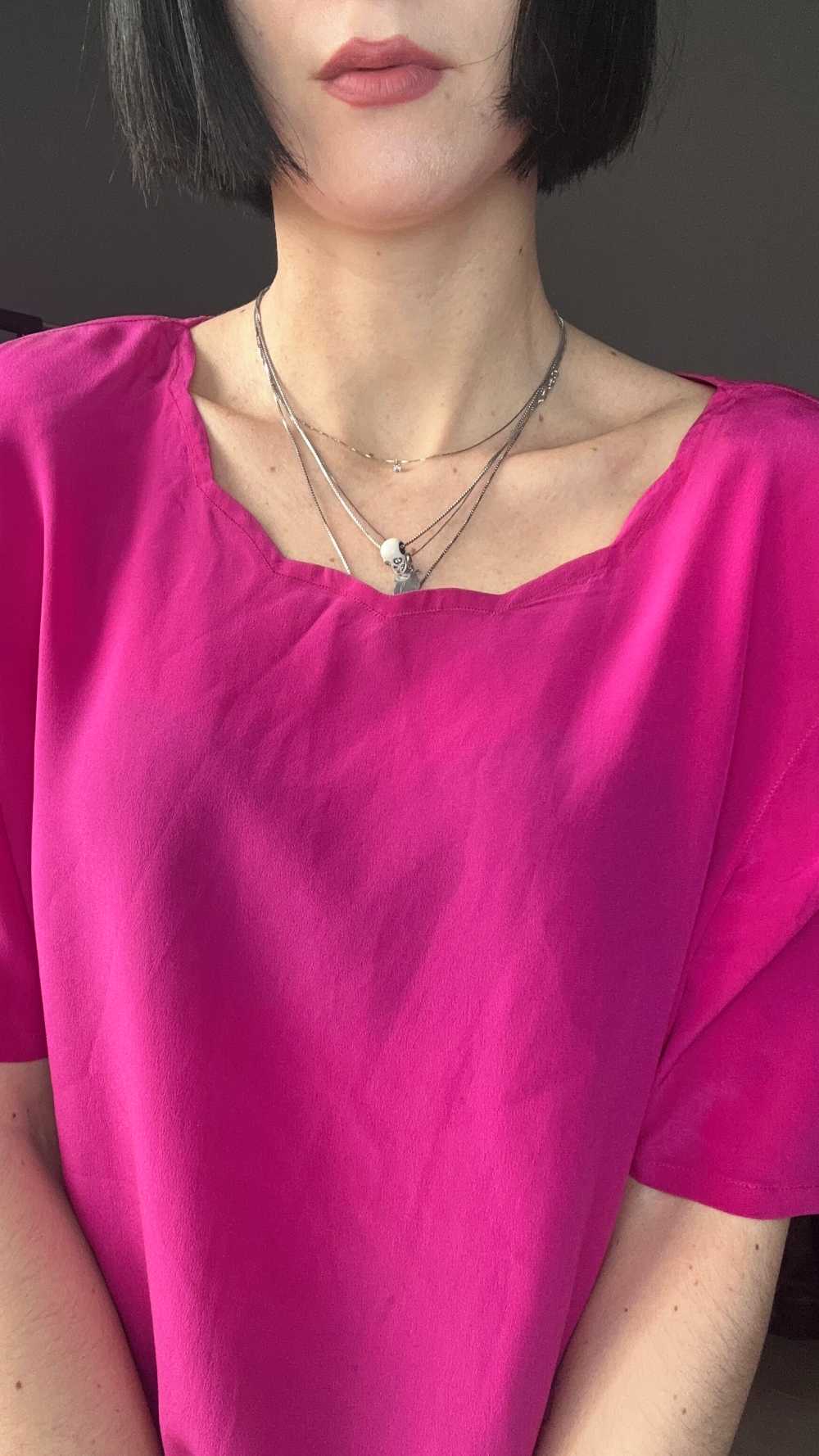Maglieta fucsia in seta