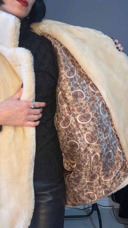 Pelliccia sintetica bianca