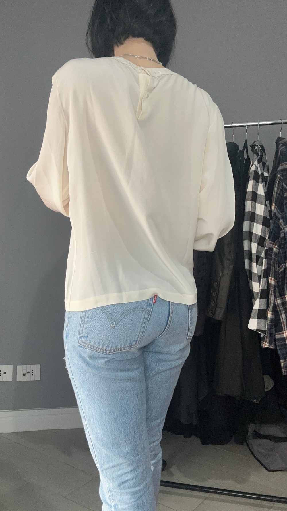 Blusa in seta bianca