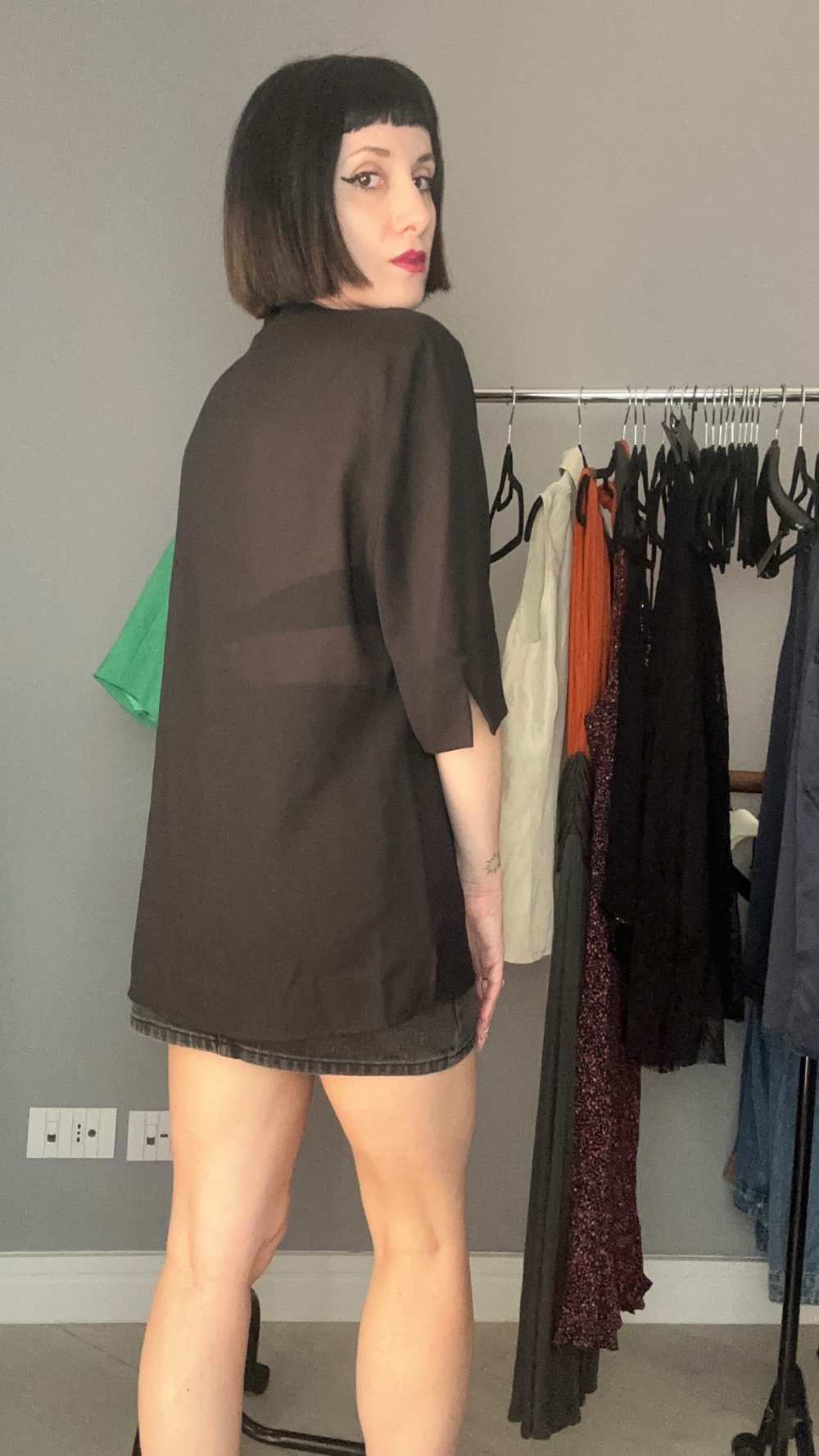 Black t-shirt