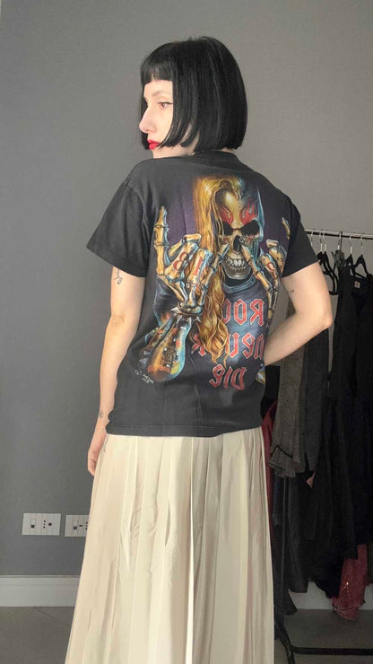 T-shirt Rock never dies
