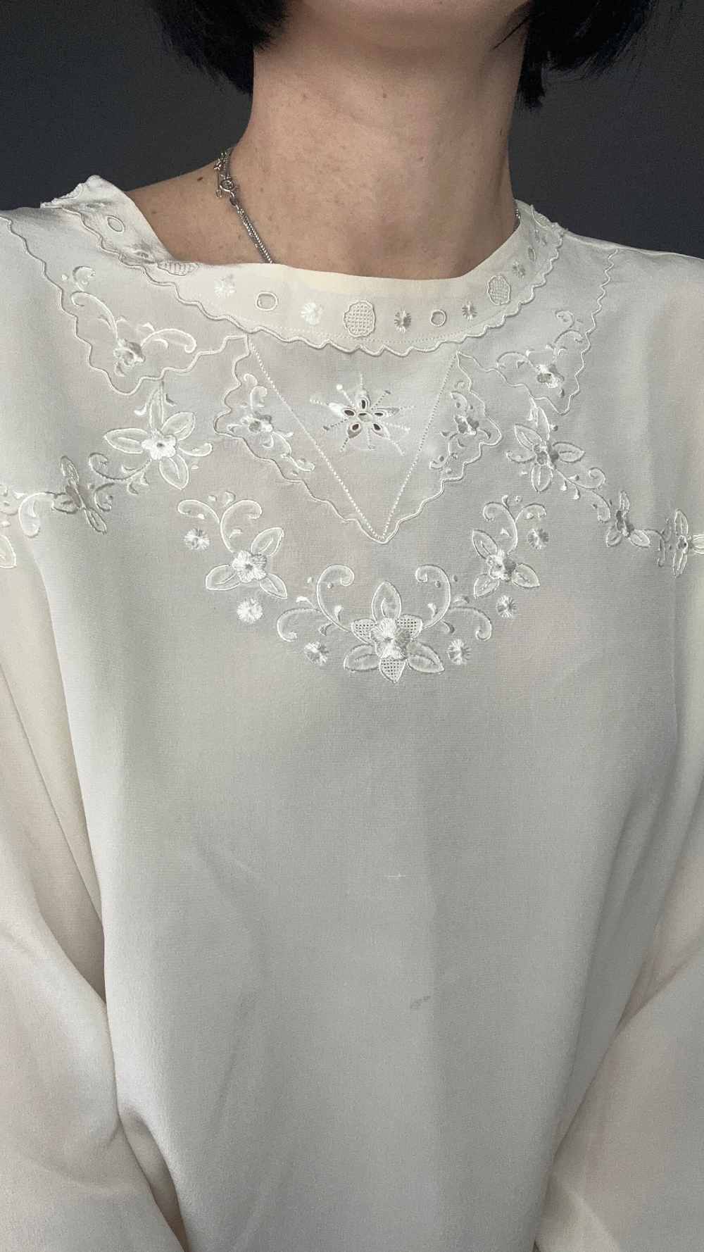 Blusa in seta bianca