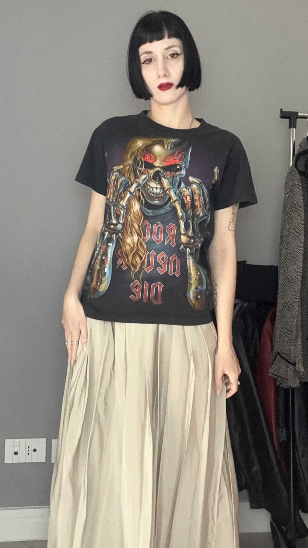 T-shirt Rock never dies