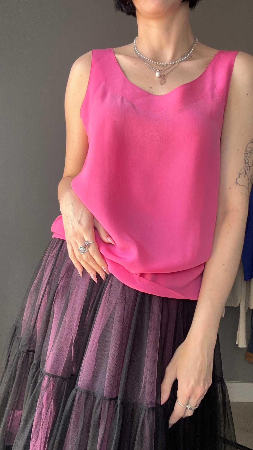 Top rosa in seta