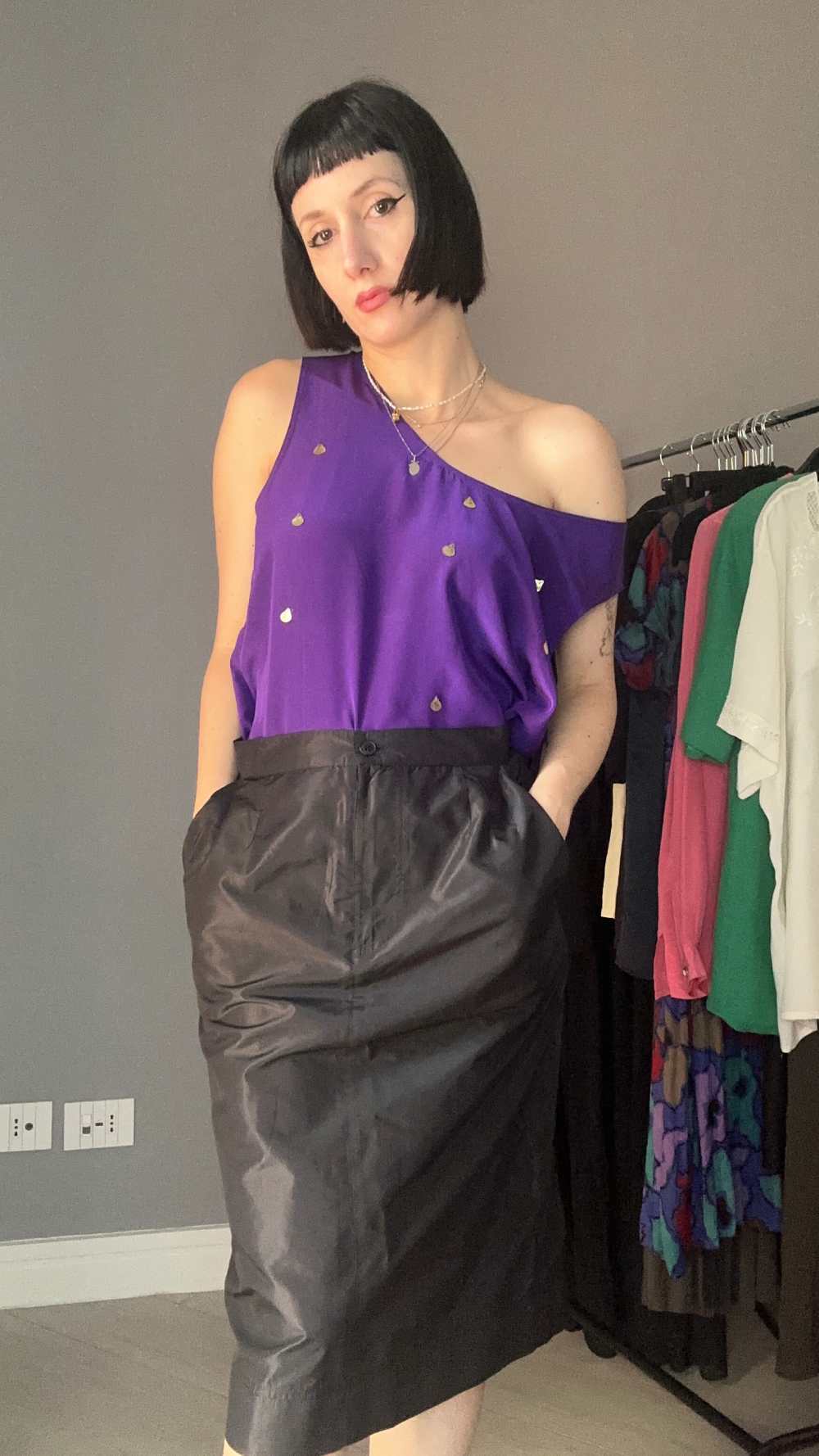Top violet silk