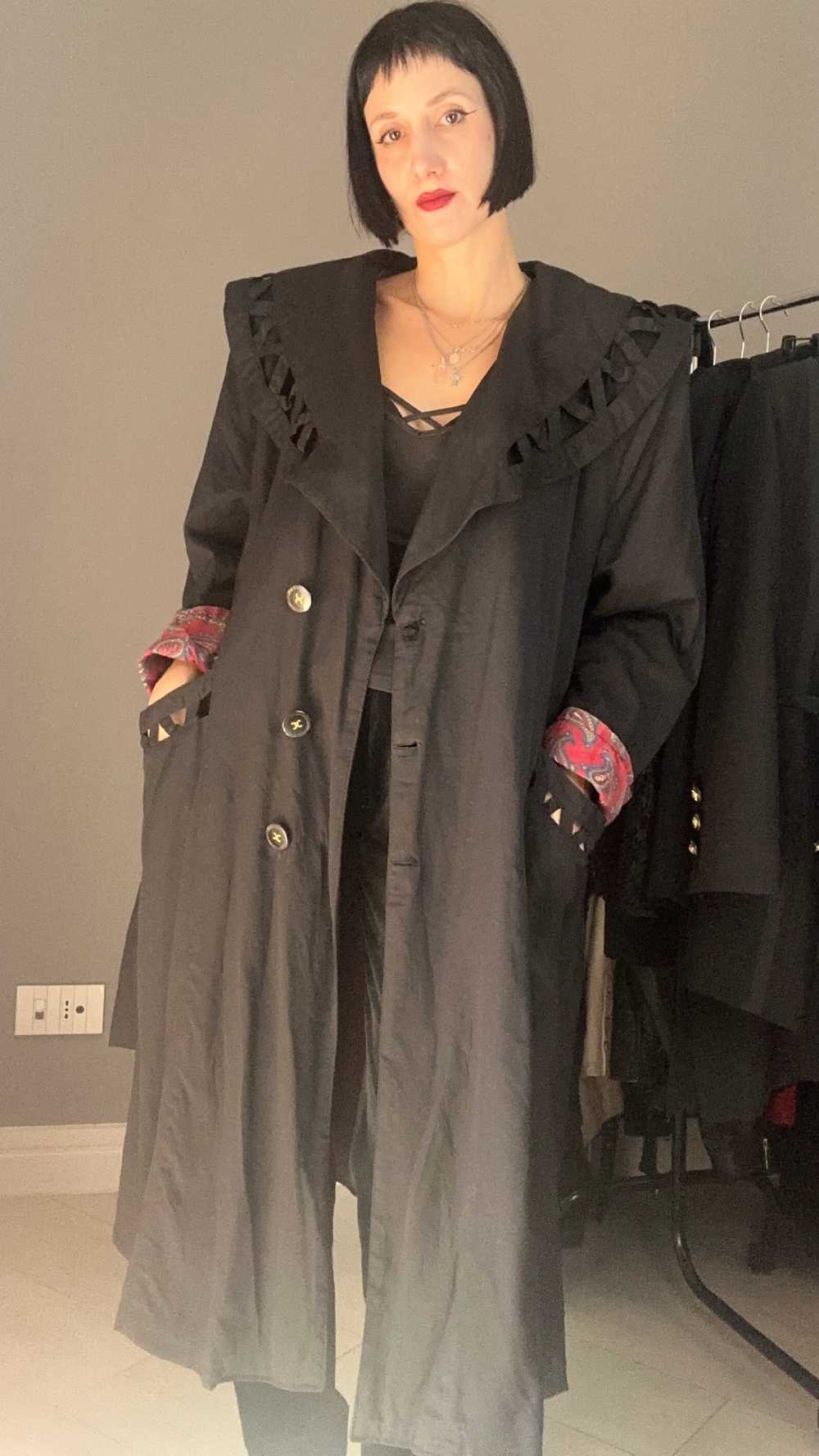 Trench Black Heaven
