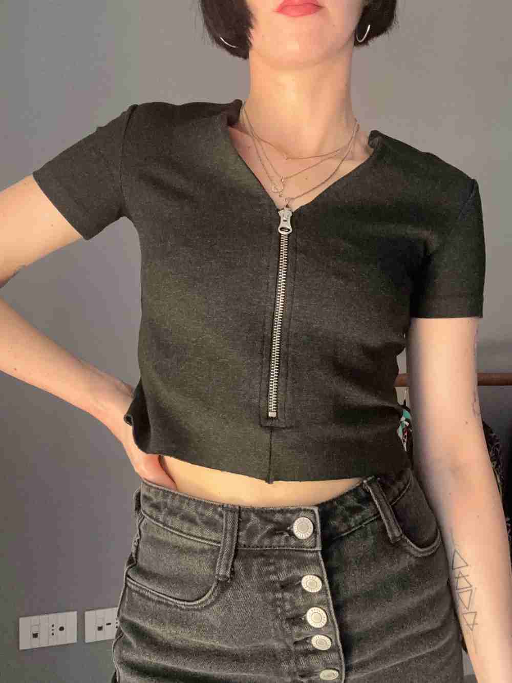 Maglietta upcycling Alexander McQueen