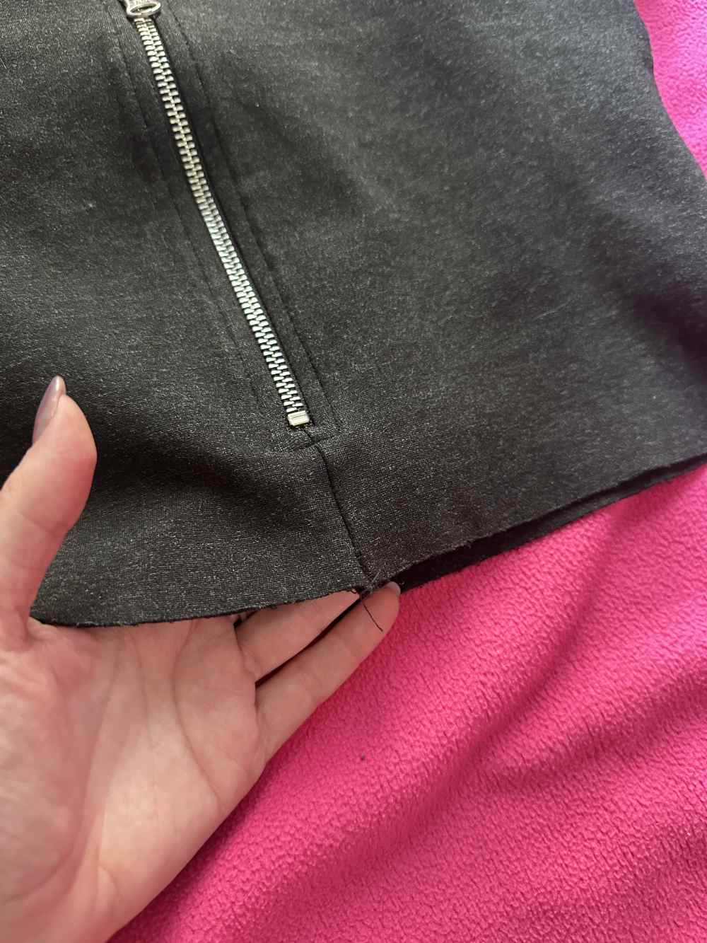 Maglietta upcycling Alexander McQueen