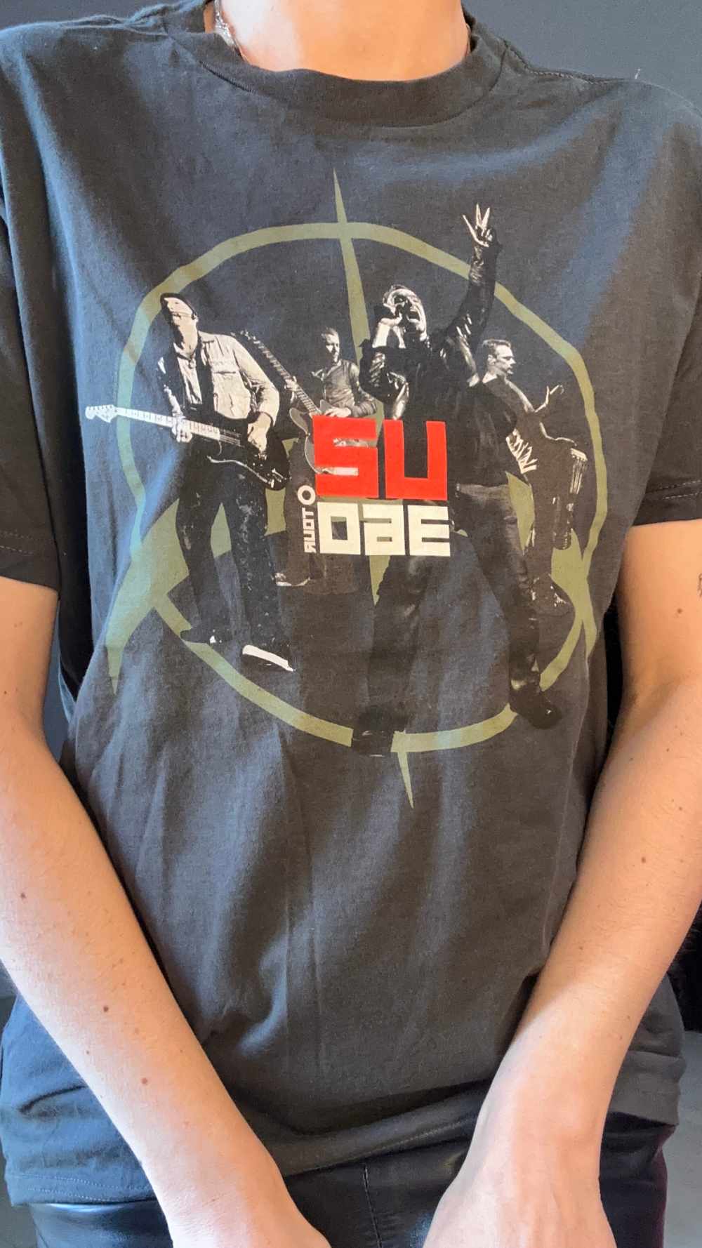 T-shirt U2